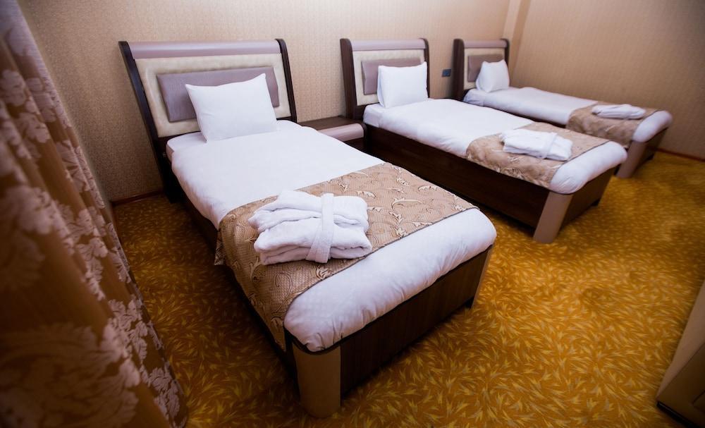 Astola Hotel باكو المظهر الخارجي الصورة