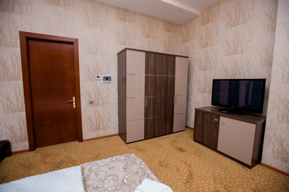 Astola Hotel باكو المظهر الخارجي الصورة