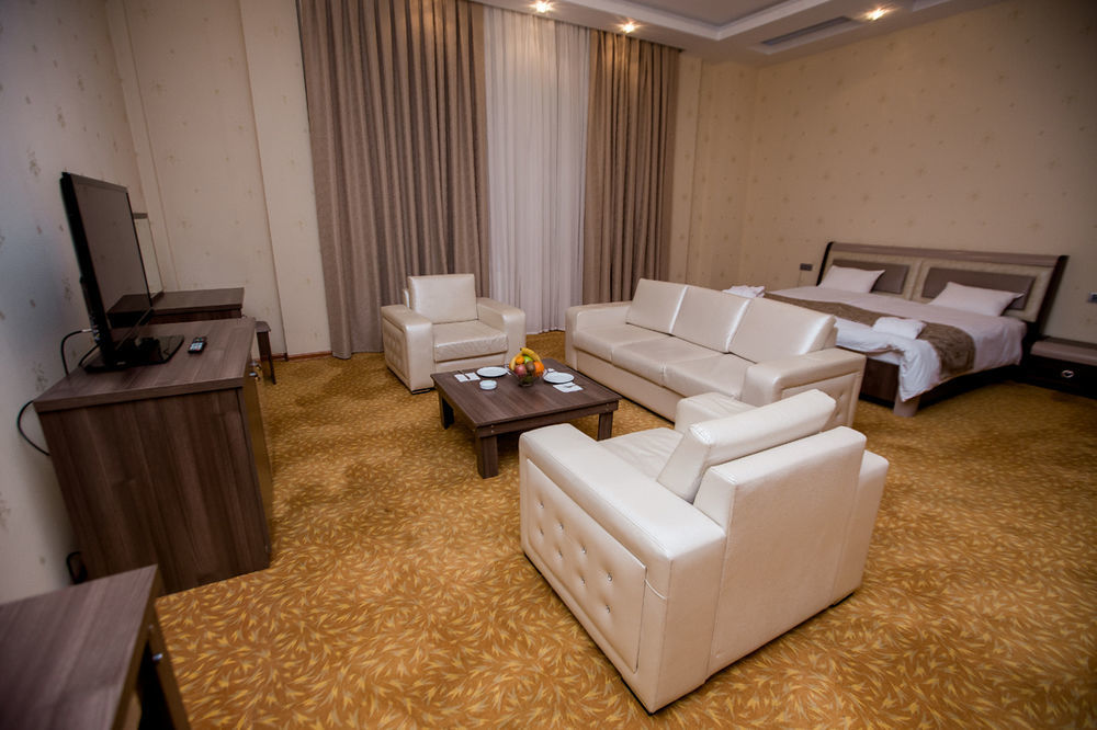 Astola Hotel باكو المظهر الخارجي الصورة
