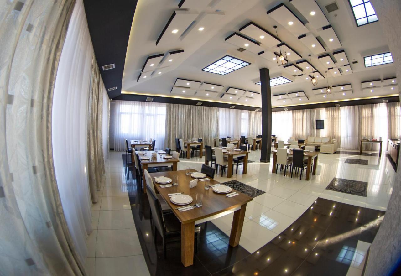 Astola Hotel باكو المظهر الخارجي الصورة