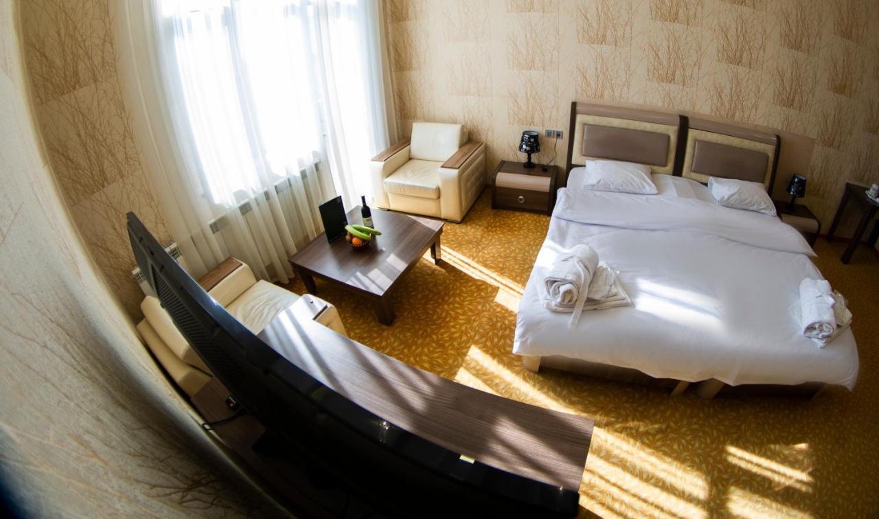 Astola Hotel باكو المظهر الخارجي الصورة