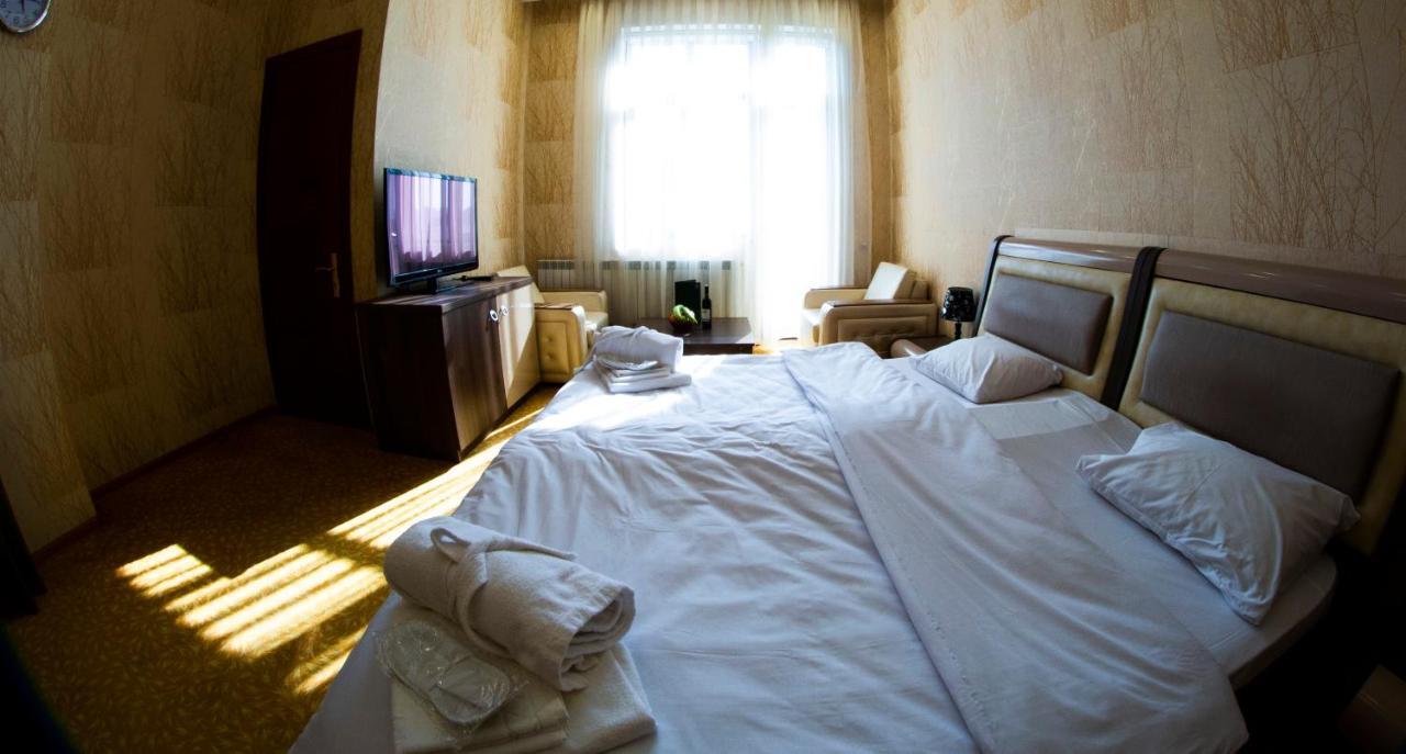 Astola Hotel باكو المظهر الخارجي الصورة